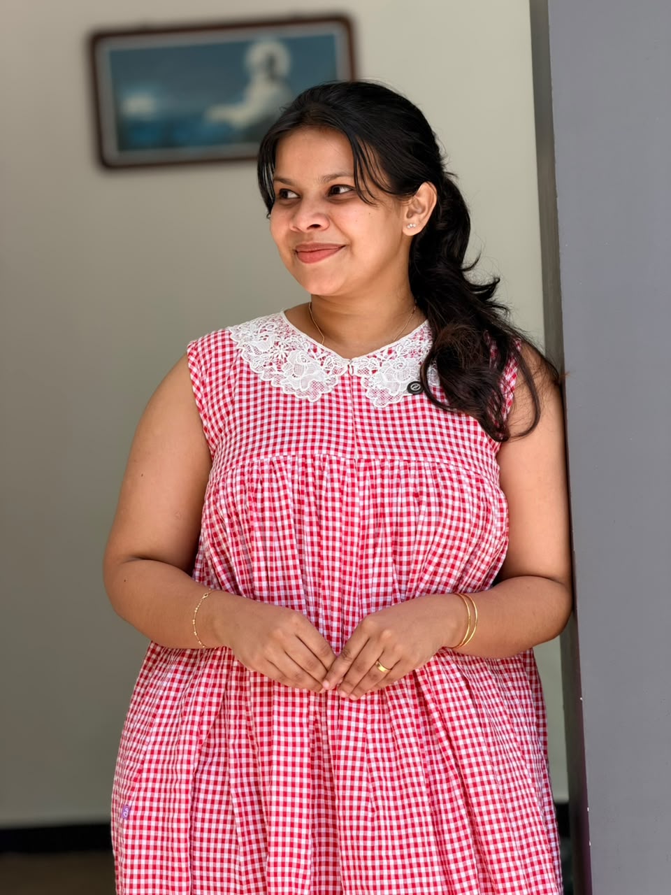 Red and white cheque with floral collar